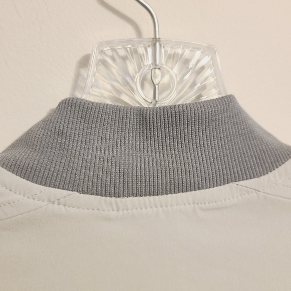 Athleta | Women's Gray Two Tone Full Zipper Lightweight Jacket (Size Medium) - Picture 11 of 13